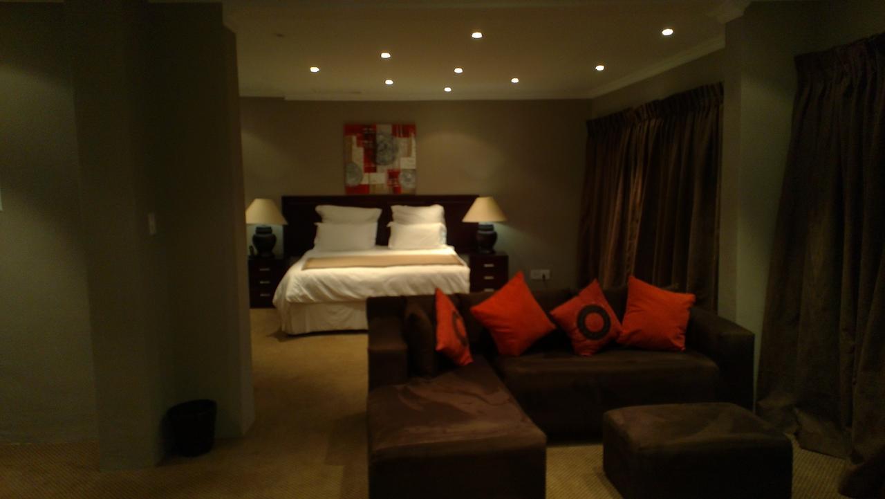 Woodridge Palms Boutique Hotel Swartruggens 외부 사진